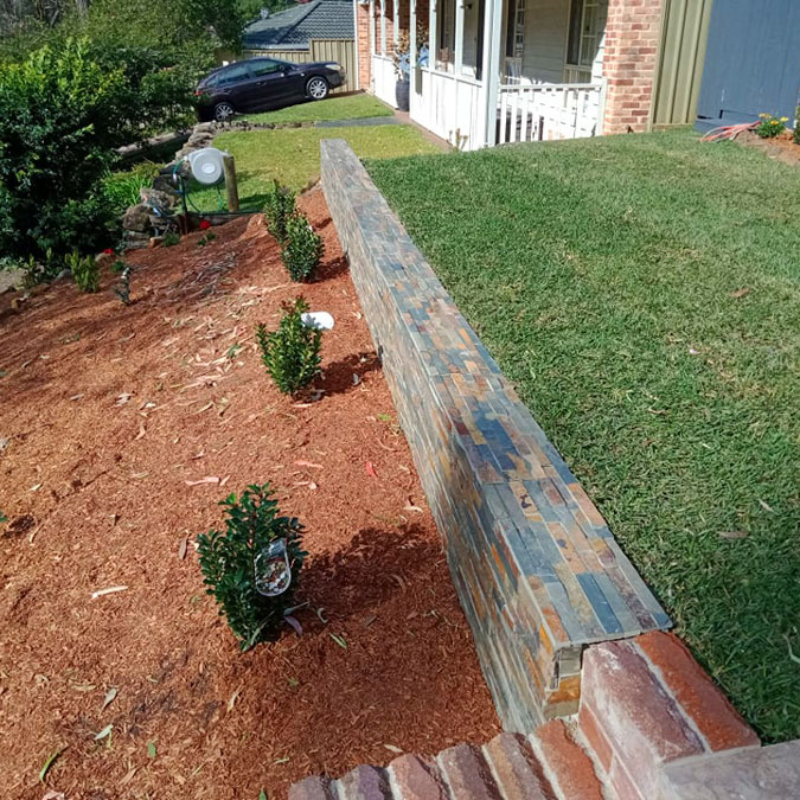 cladded retaining wall